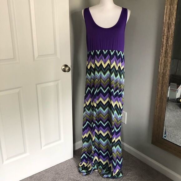 Mayah Kay Purple Chevron Print Maxi Dress - Picture 1 of 5